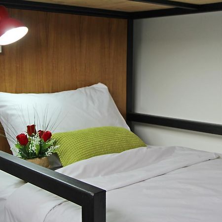 Zleep Inn チエンマイ エクステリア 写真
